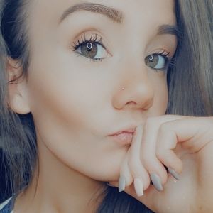 Meet your Posher, Jasmin